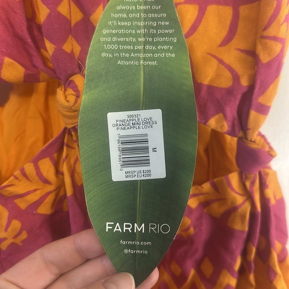 Farm Rio Size M New with Tags Pineapple/Tropical Orange and Purple Dress - Picture 3 of 5